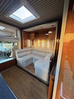 iveco-stralis-lehel-horsebox