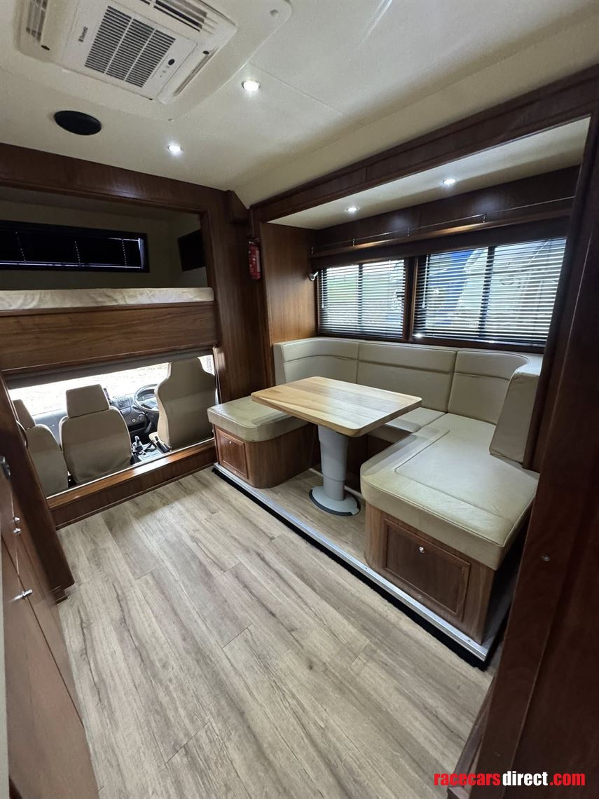 iveco-eurocargo-equicruiser-10-ton