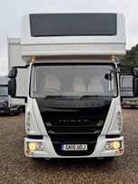 iveco-eurocargo-equicruiser-10-ton