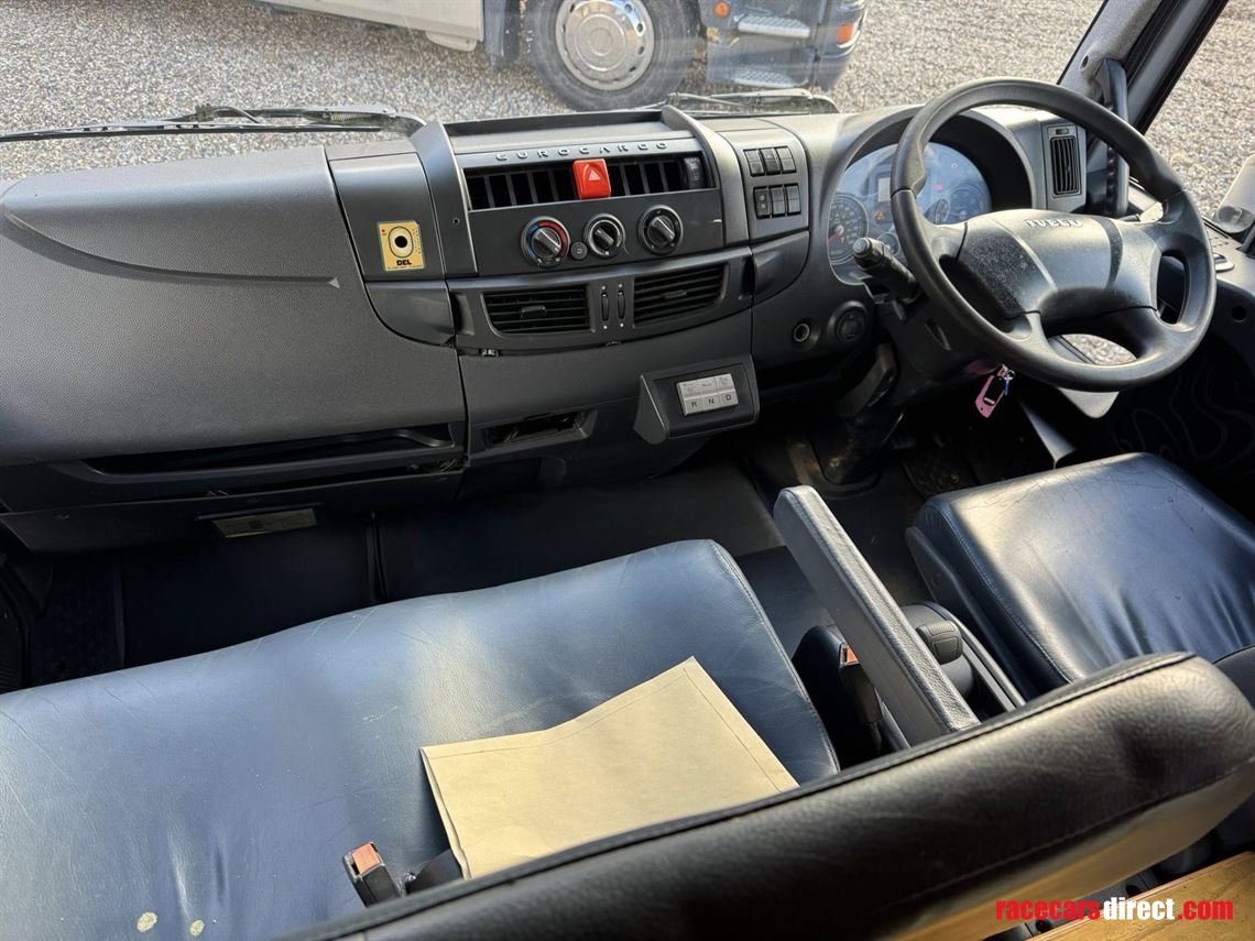 2013-iveco-75-ton-whittaker-coachbuilt-horseb