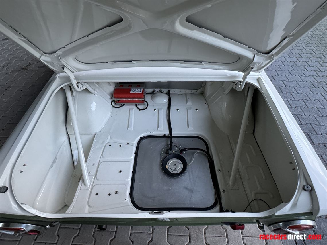 lotus-cortina-fia-htp-championship-winning-in