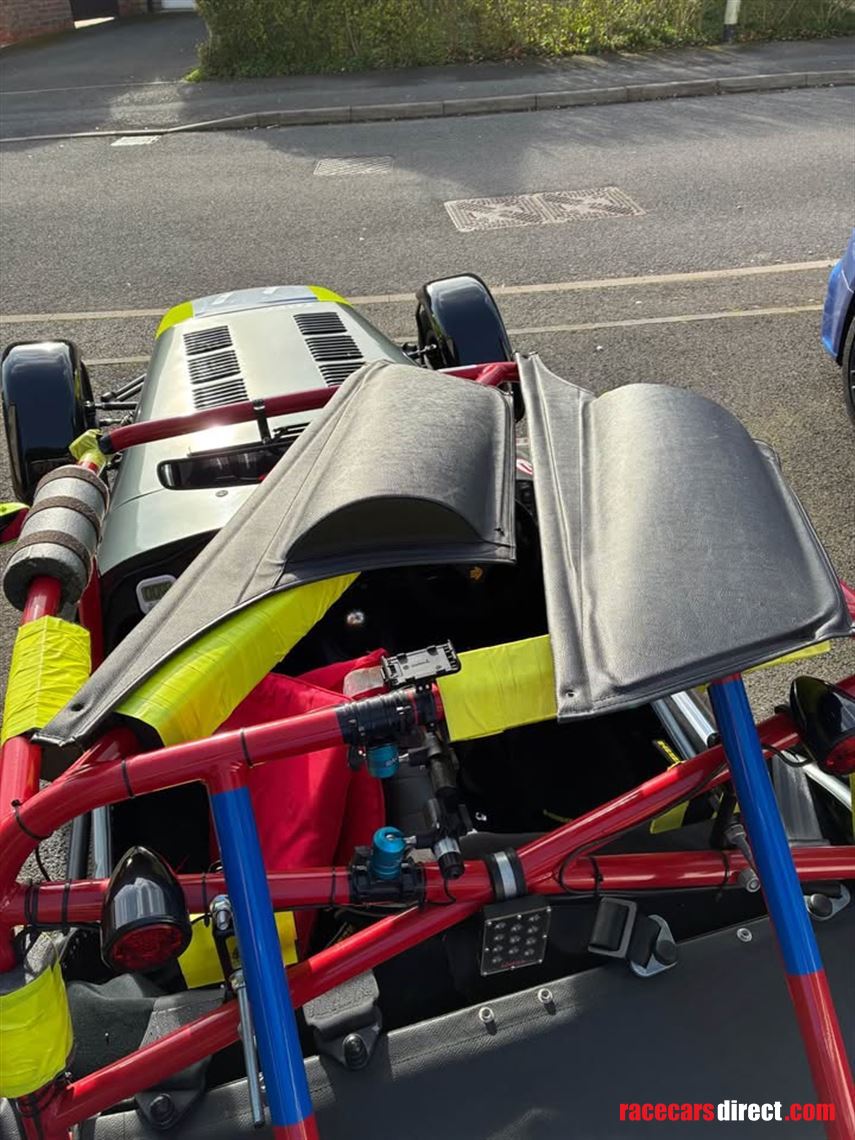 2018-caterham-270rsigma-135-race-car