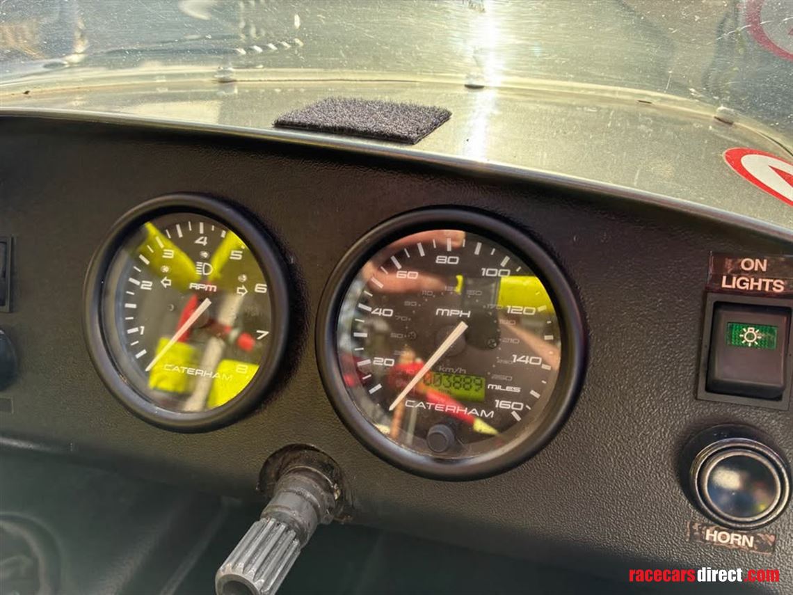 2018-caterham-270rsigma-135-race-car