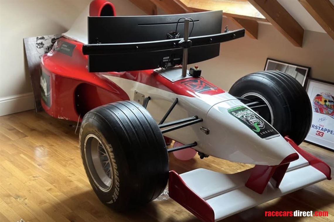 f1simulator---professional-spec---direct-driv