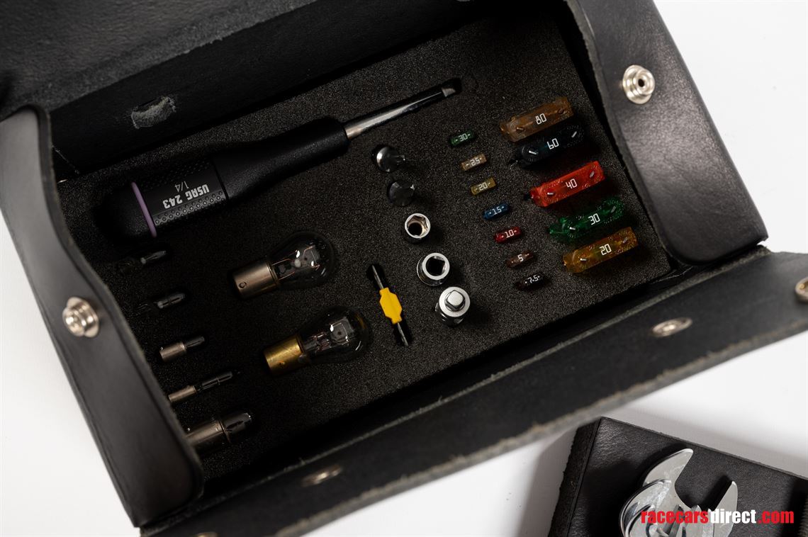 ferrari-enzo-toolkit