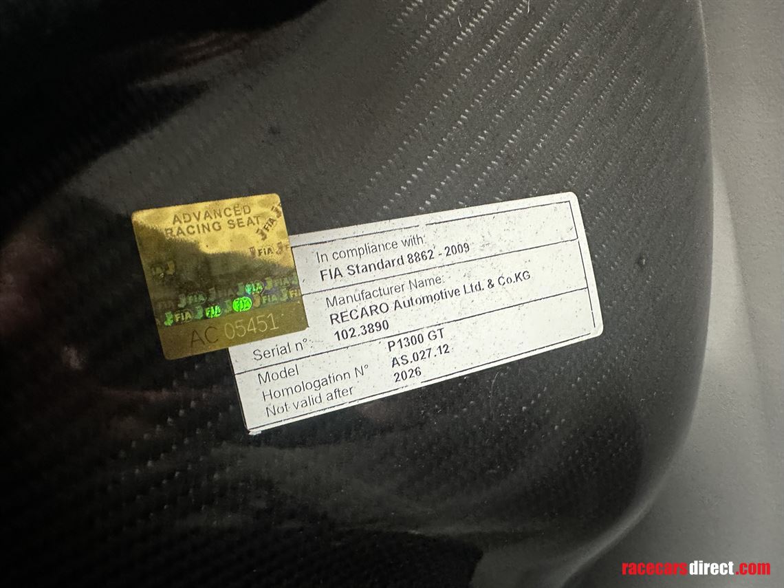 recaro-p-1300-gt-seats-and-adapters-in-date