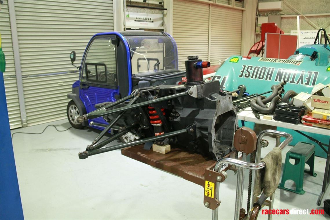 1998-leyton-house-march-88b-013-race-car