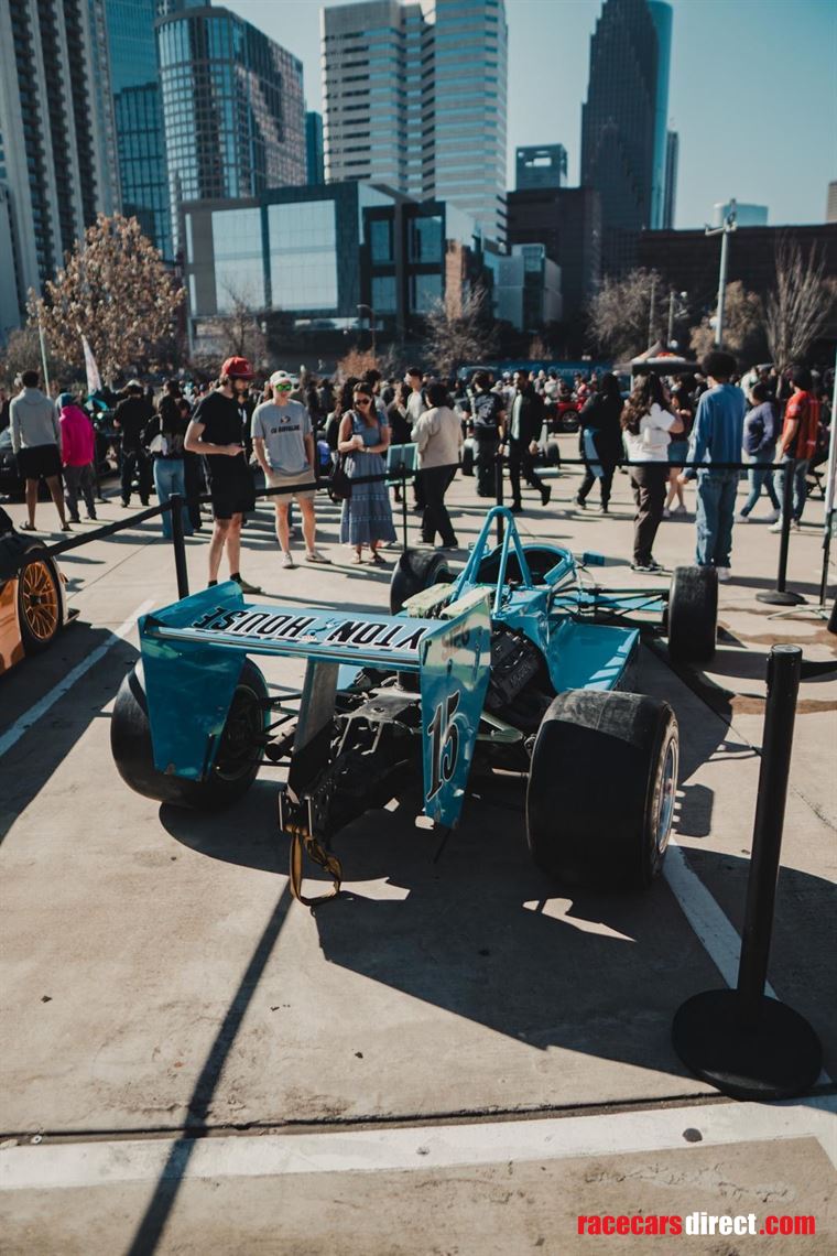 1998-leyton-house-march-88b-013-race-car
