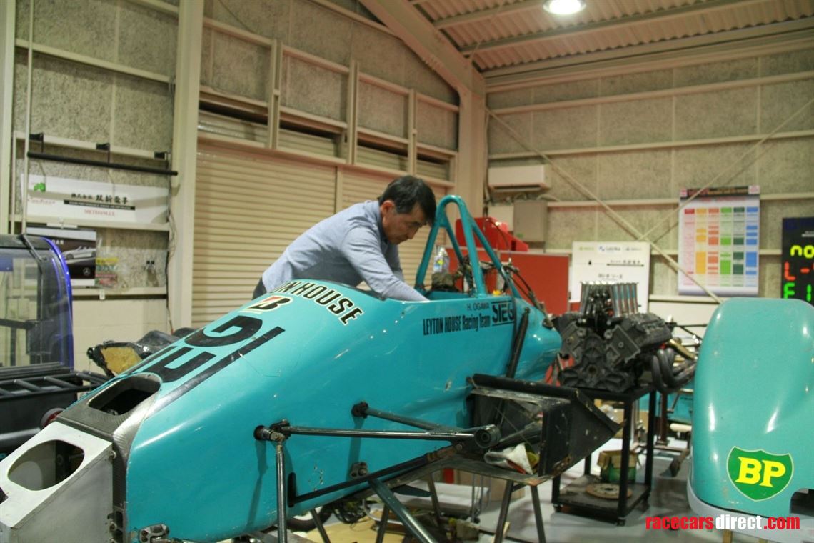 1998-leyton-house-march-88b-013-race-car