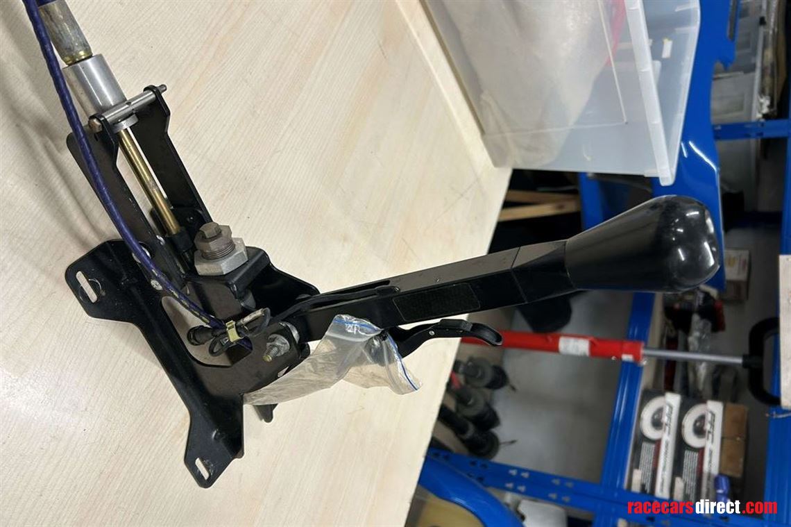 porsche-911-997-gt3-cup-sequential-shifter