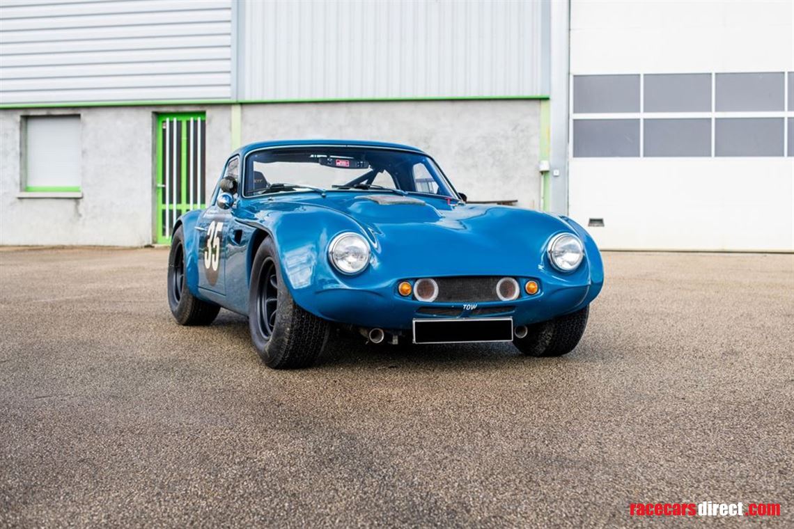 1965-tvr-griffith-400-by-nigel-reuben