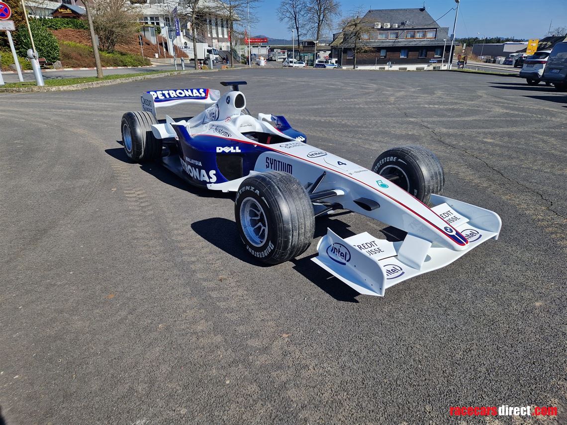 bmw-sauber-f1-show-car-2008