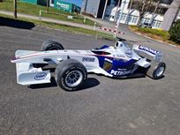 bmw-sauber-f1-show-car-2008