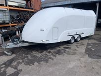 buying-all-enclosed-race-shuttles-trailers