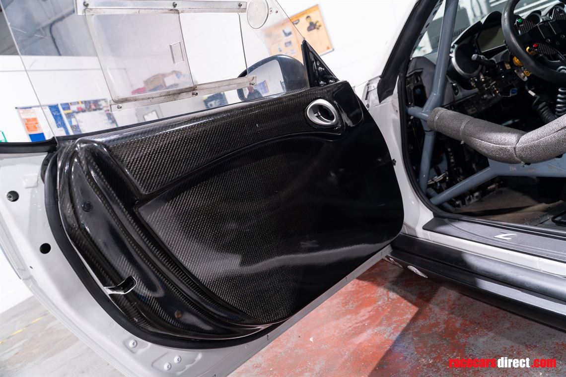 2009-rjn-factory-nissan-370-gt4-nismo-evo