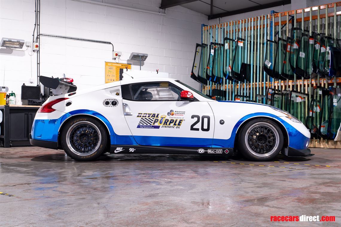 2009-rjn-factory-nissan-370-gt4-nismo-evo