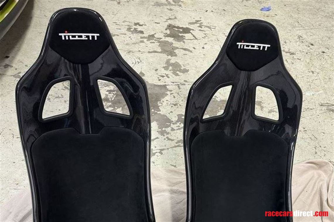 pair-of-tillett-b10-carbongrp-bucket-seats