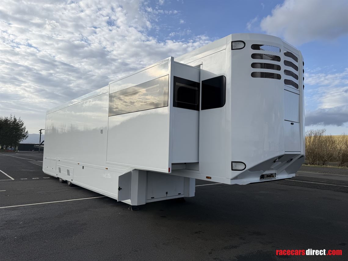 brooklandspeed-race-trailer