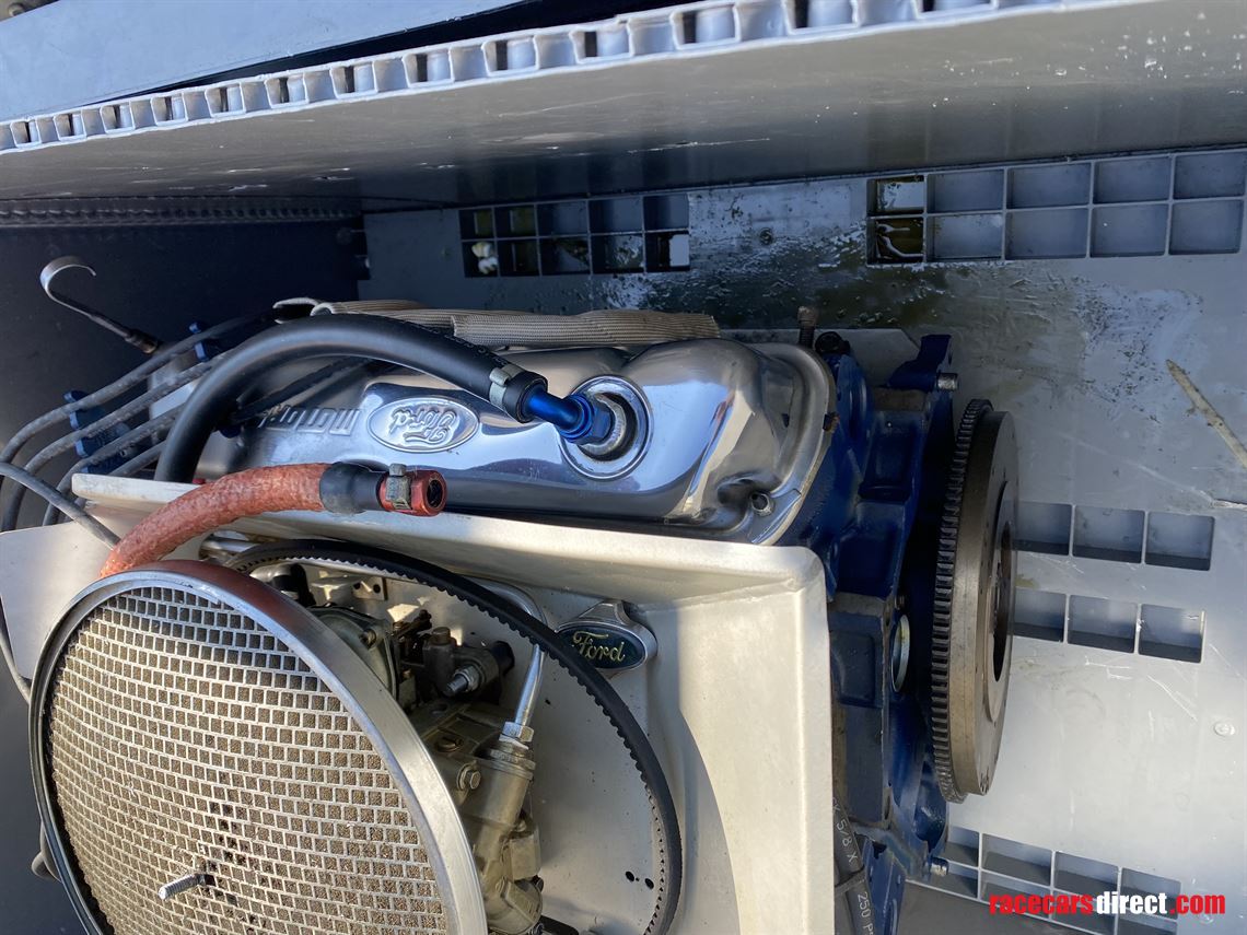 ford-v8-gt40