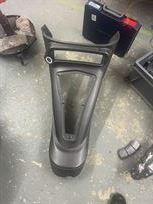 mercedes-amg-gt3-gt2-gt4-carbon-console