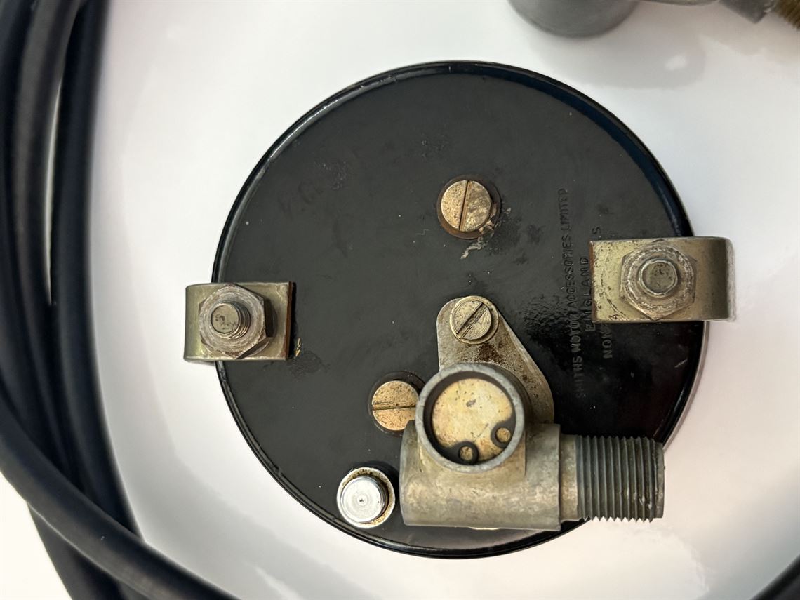 smiths-12k-tell-tale-rev-counter-cable-drive