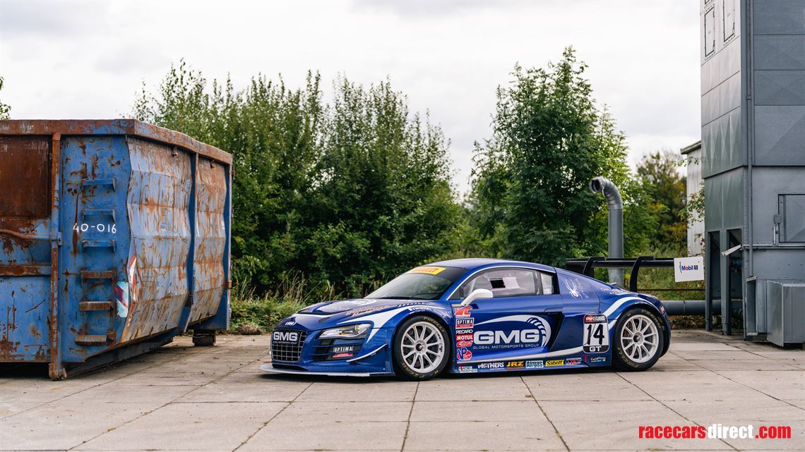2011-audi-r8-lms-ultra-gt3