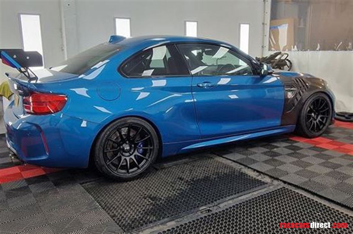bmw-m2-track-car