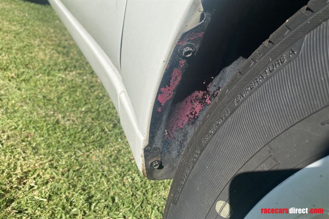 nissan-sentra-gt-cup-car