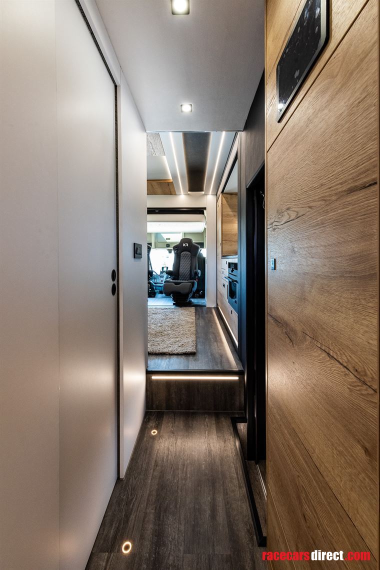 krismar-motorhome-on-volvo-fh500-chassis