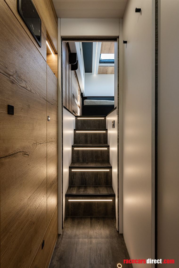 krismar-motorhome-on-volvo-fh500-chassis