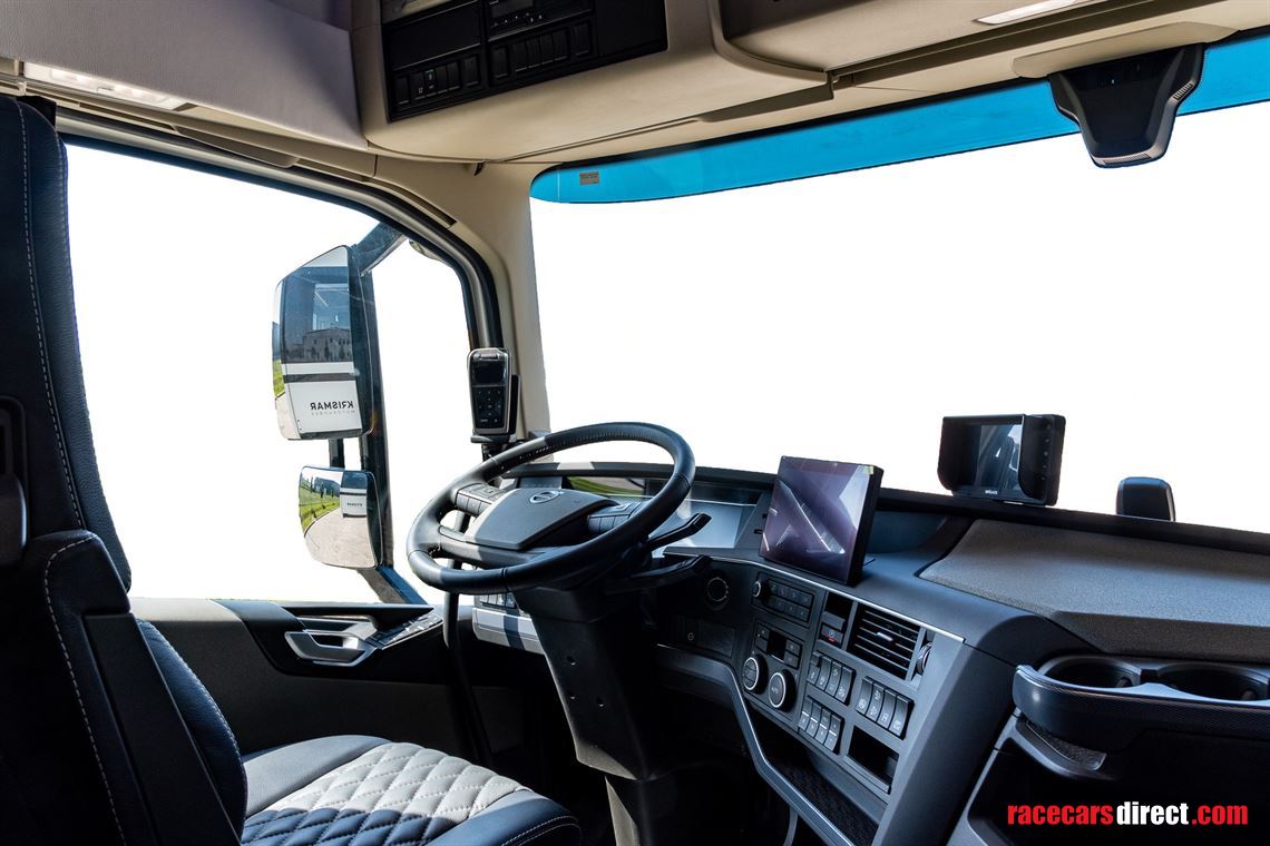 krismar-motorhome-on-volvo-fh500-chassis