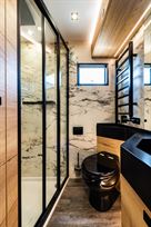 krismar-motorhome-on-volvo-fh500-chassis