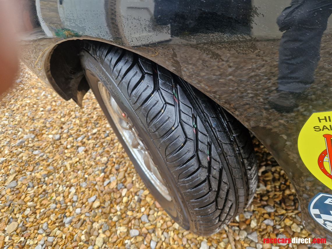 morris-minor-historic-touring-car