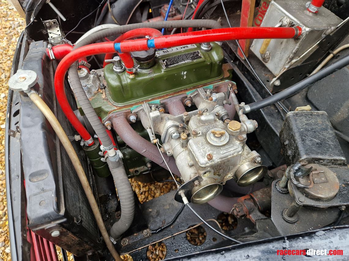 morris-minor-historic-touring-car