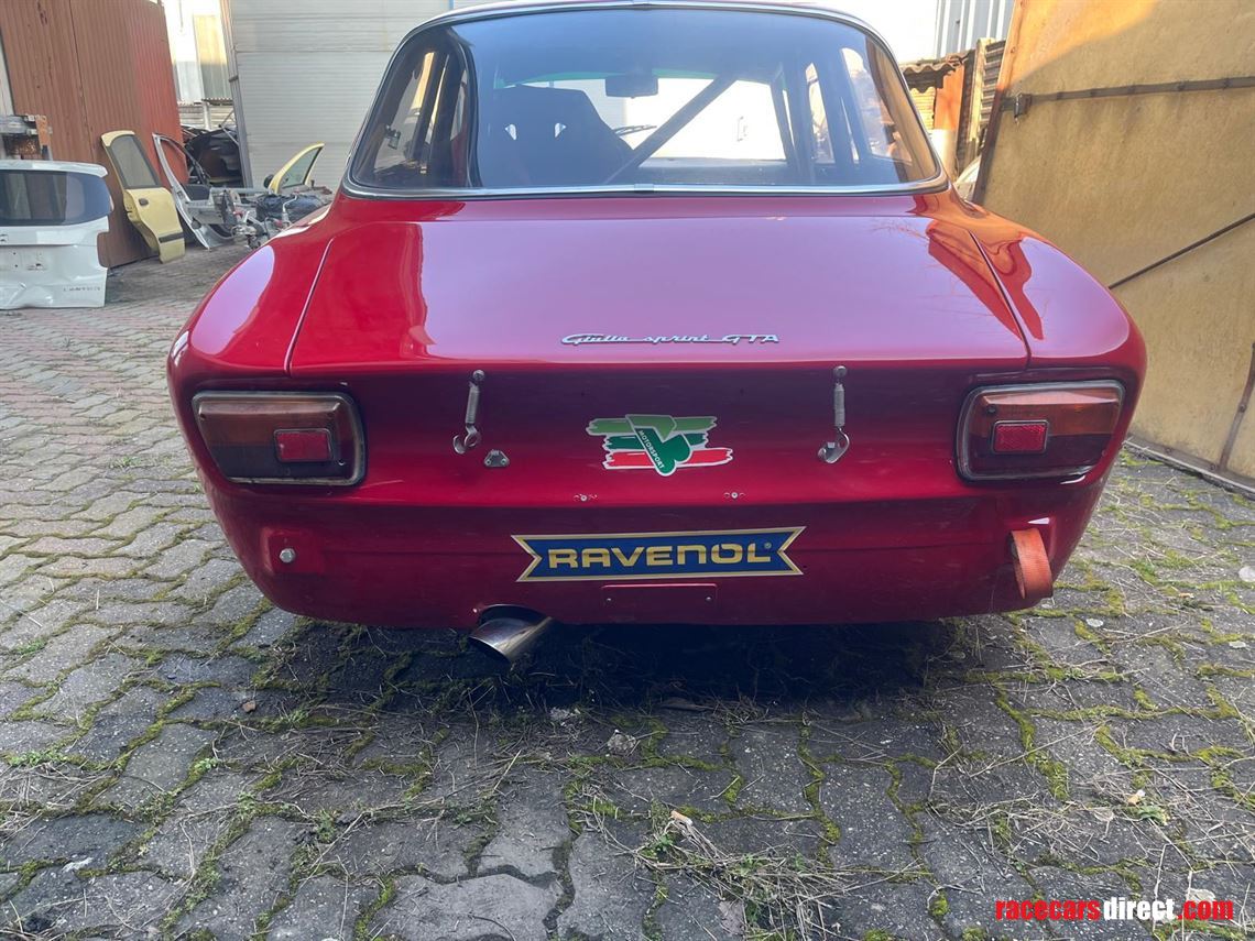 alfa-romeo-giulia-1600-gta-replica