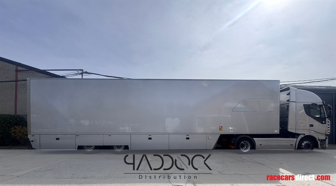 racing-trailer-chereau-ex-aston-martin-team-i