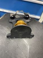 aston-martin-gt3-steering-wheel-lock