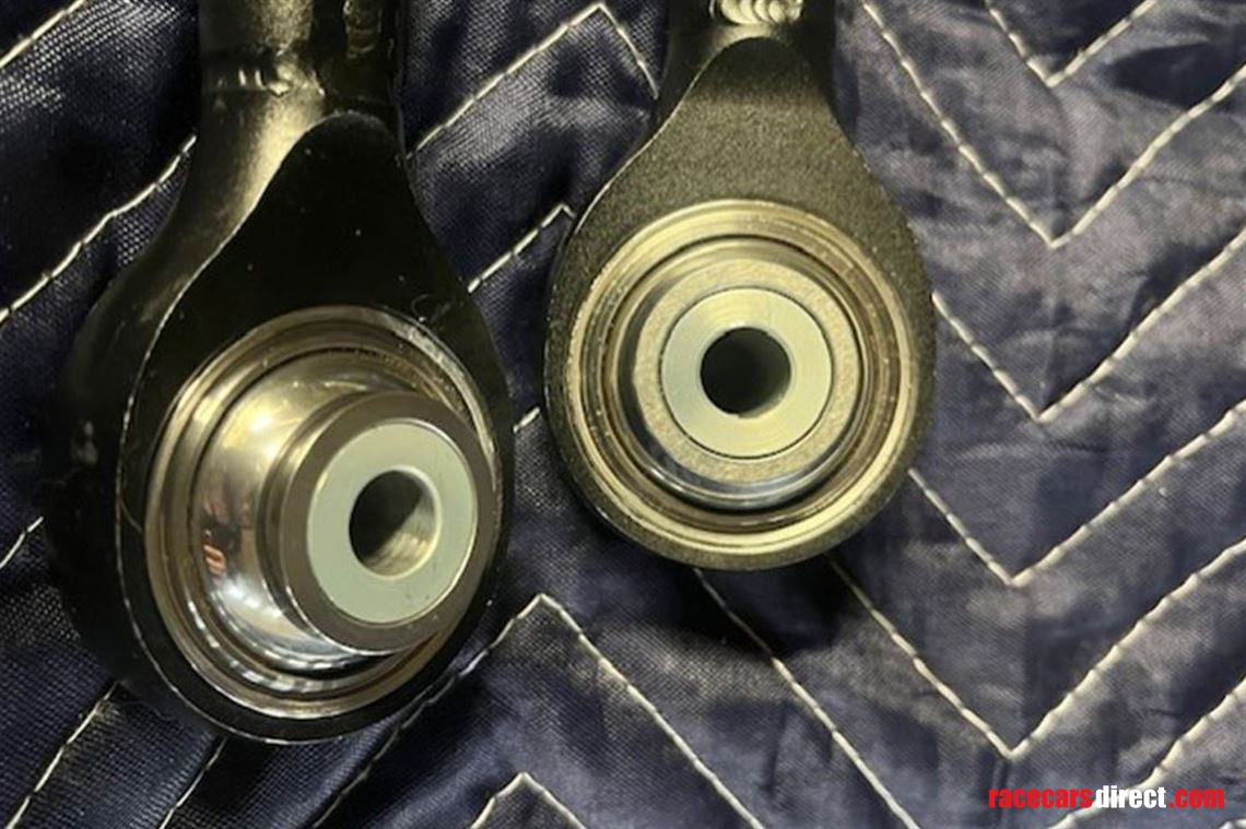 ferrar488-gt3-rear-camber-arm-assy-lhrh