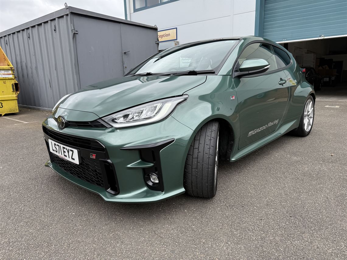 toyota-yaris-gr-circuit-pack