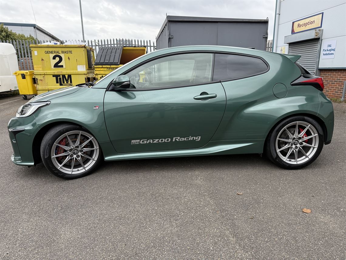 toyota-yaris-gr-circuit-pack