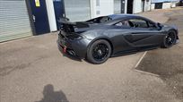 mclaren-570-gt4