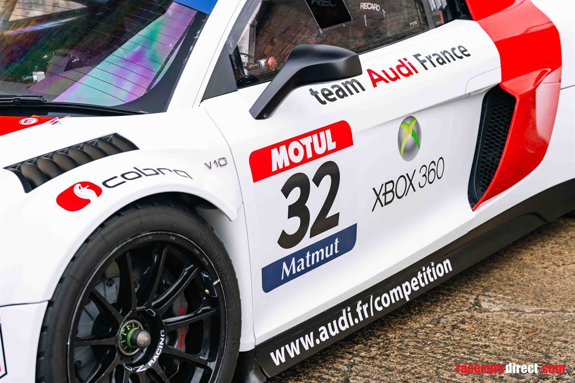 2010-audi-r8-lms-ultra-gt3