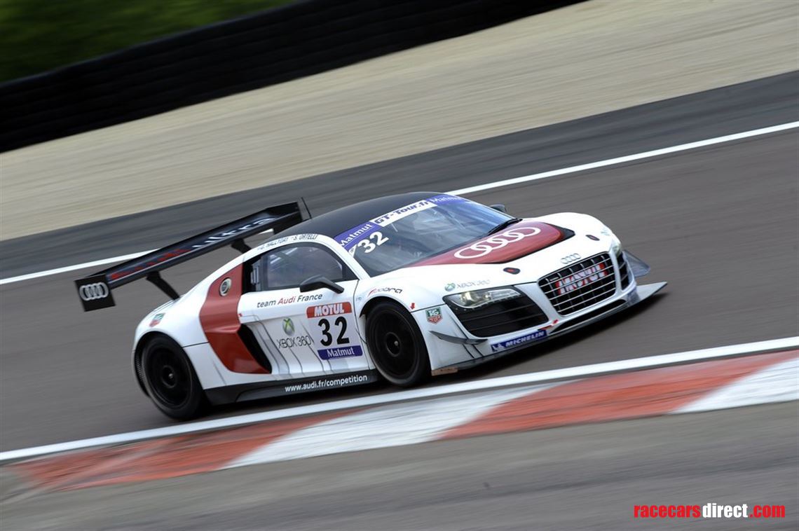 2010-audi-r8-lms-ultra-gt3