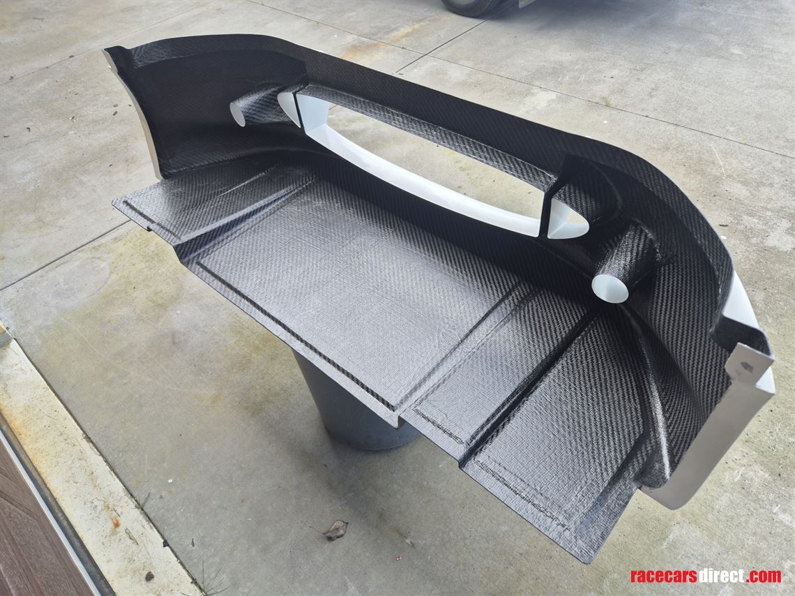 ginetta-g50-g55-axles-panels