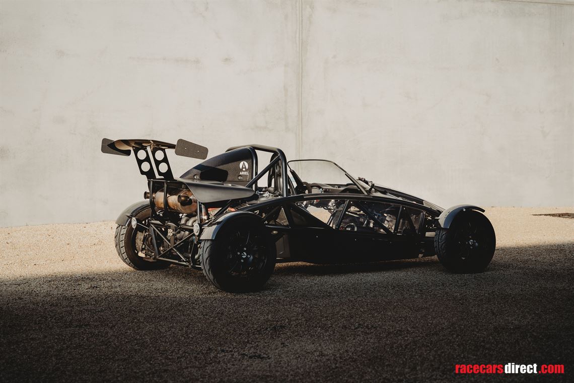 ariel-atom-35-20-vtec-supercharger-carbon