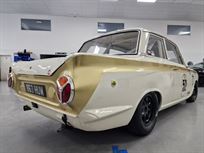 1965-ford-cortina