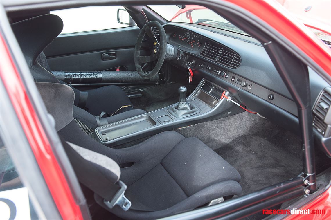 porsche-944-turbo-cup