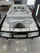 ford-sierra-cosworth-full-carbon-race-car-she