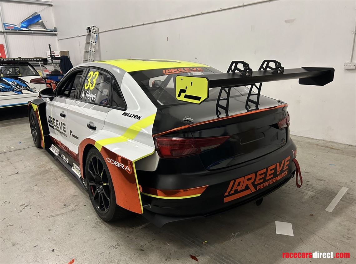 audi-rs3-lms-tcr-sequential