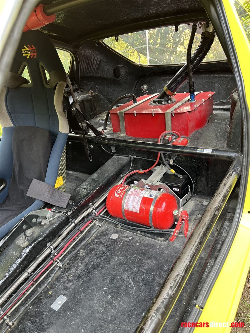 1967-mini-marcos-gt-rhd